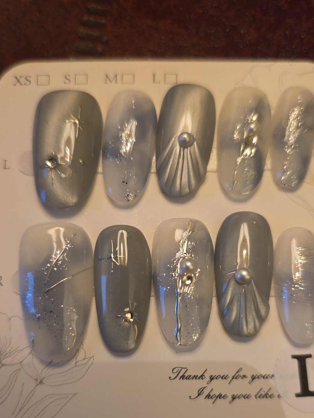 Gray Pearl Accent Press-On Nail Set - Size Large